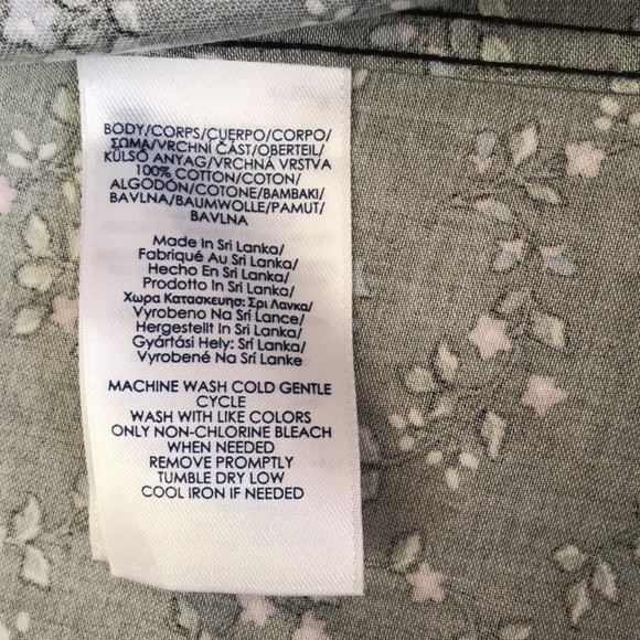 CHAPS no iron ladies button down floral shirt - Picture 3 of 8